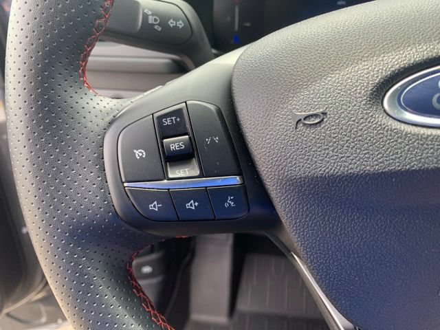 Certified 2025 Ford Escape ST-Line AWD/4WD image 26