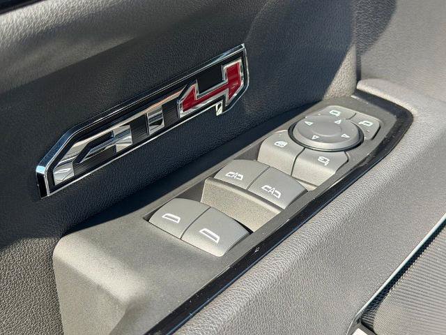 Used 2025 GMC Sierra 1500 AT4 w/ Technology Package AWD/4WD image 19