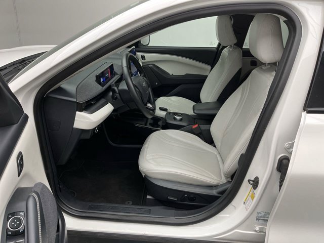 Certified 2024 Ford Mustang Mach-E Premium AWD/4WD image 3
