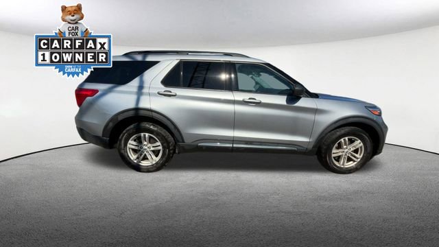 Certified 2022 Ford Explorer XLT image 11