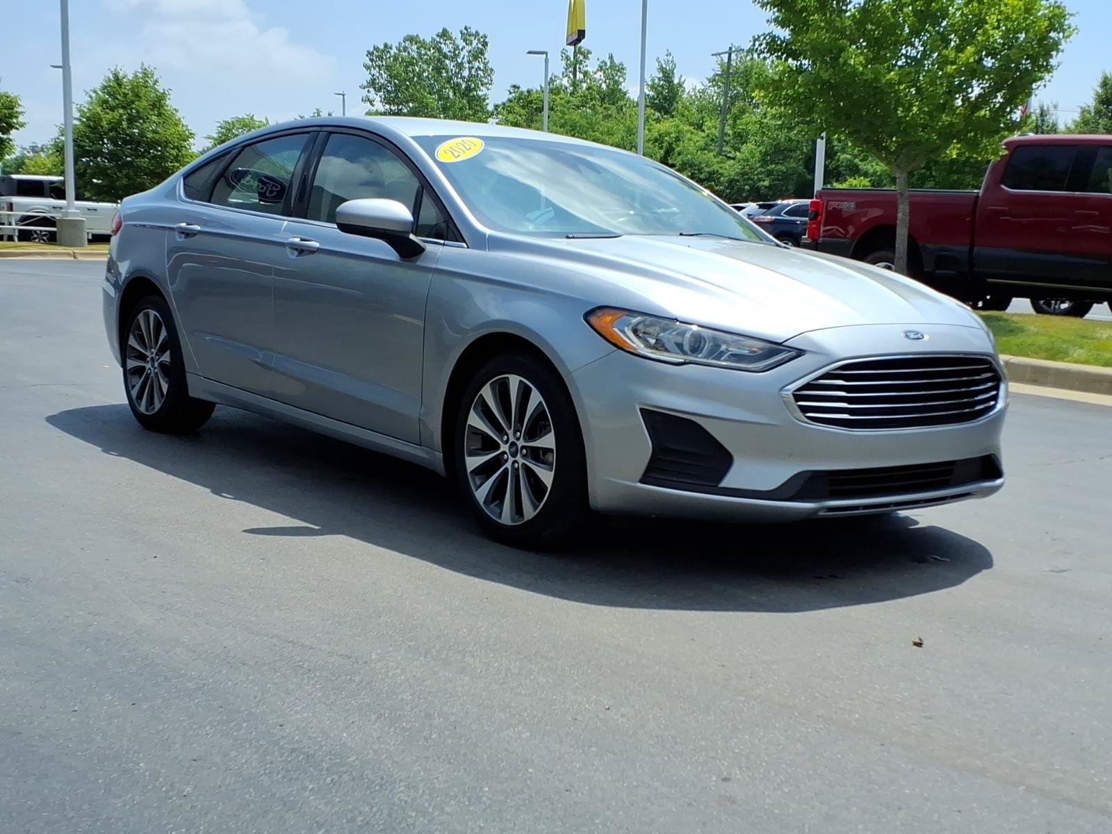 Certified 2020 Ford Fusion SE AWD/4WD image 3