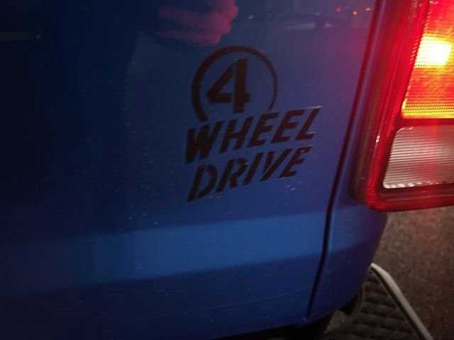 Used 2021 Jeep Gladiator Sport image 13