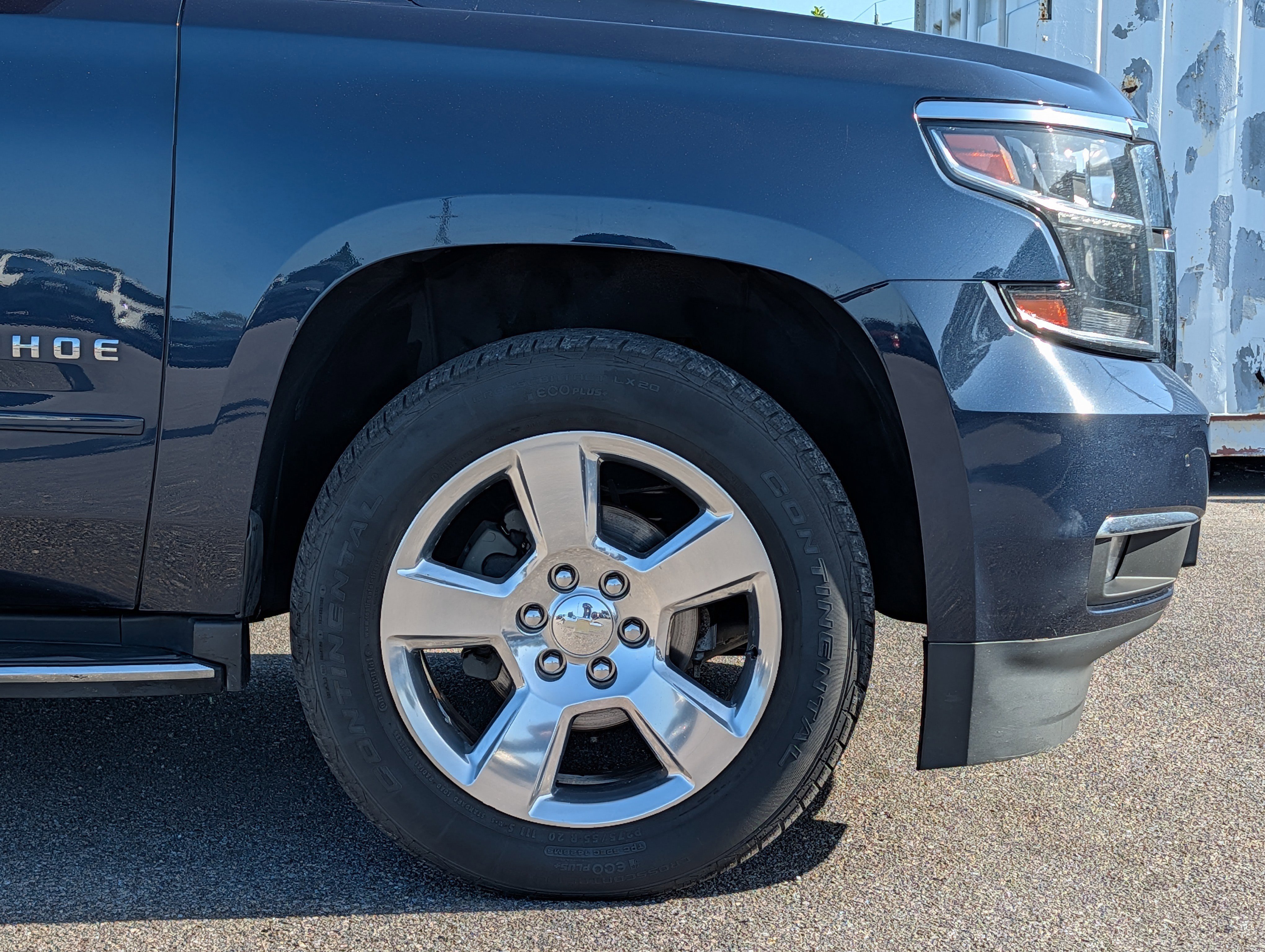 Used 2020 Chevrolet Tahoe Premier w/ Max Trailering Package image 12