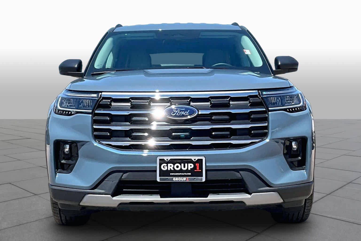 Certified 2026 Ford Explorer Active w/ Active Comfort Package RWD image 4