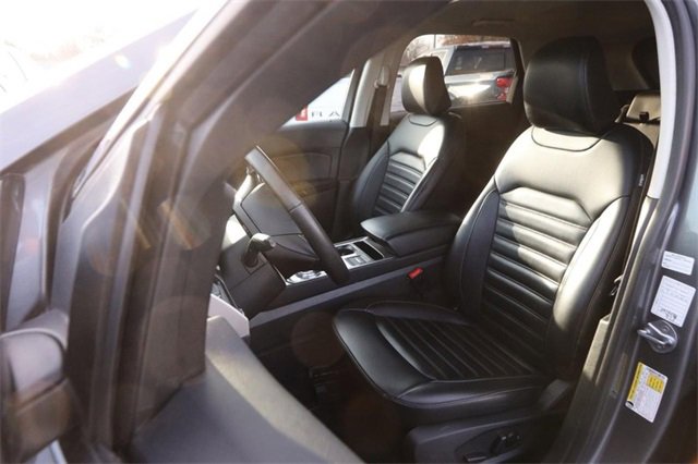 Certified 2024 Ford Edge SEL image 8