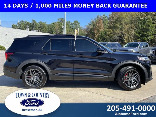 Certified 2025 Ford Explorer ST image 6