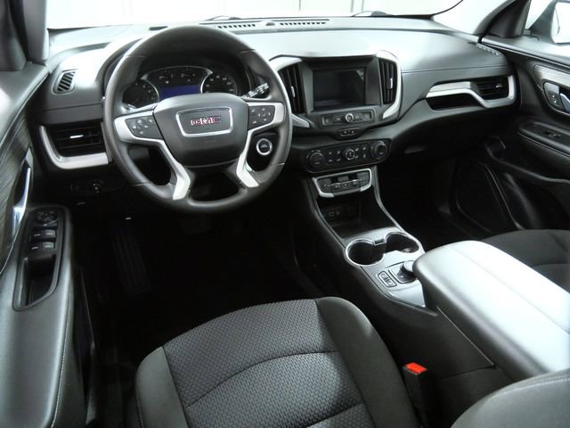 Used 2024 GMC Terrain SLE w/ Driver Convenience Package AWD/4WD image 4