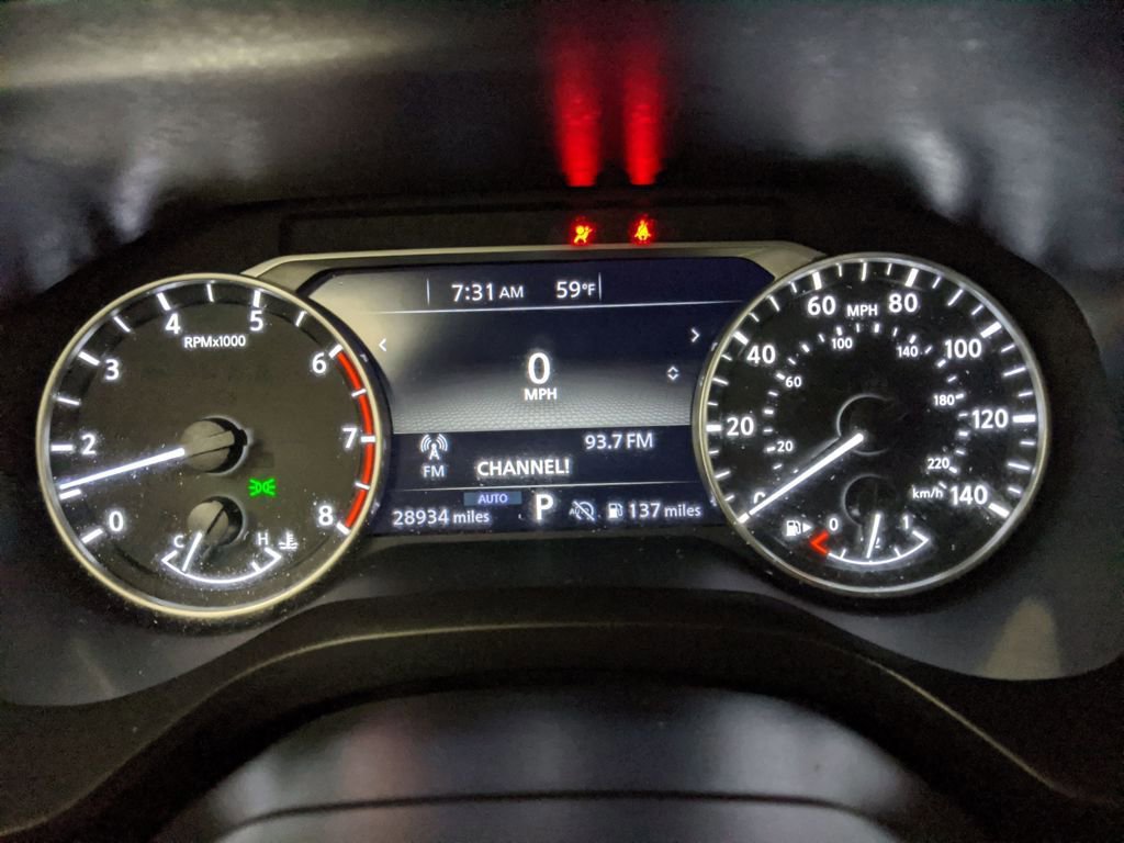 Used 2025 Nissan Rogue SV image 12