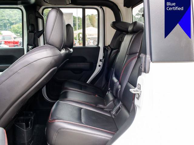 Used 2023 Jeep Gladiator Rubicon w/ Dual Top Group AWD/4WD image 17