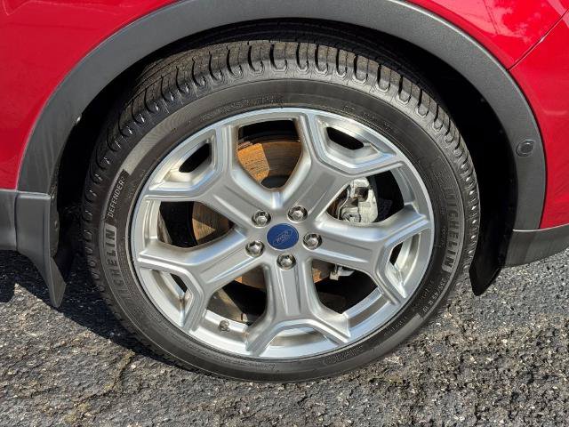 Certified 2019 Ford Escape Titanium FWD image 9