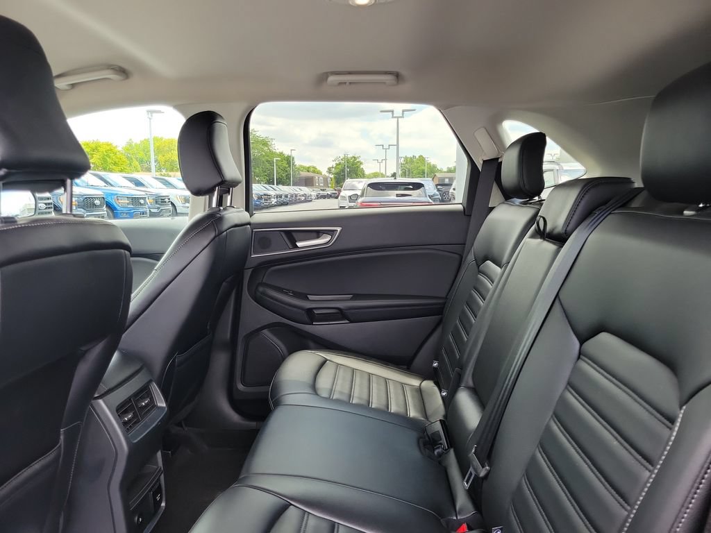 Certified 2023 Ford Edge SEL w/ Convenience Package AWD/4WD image 14