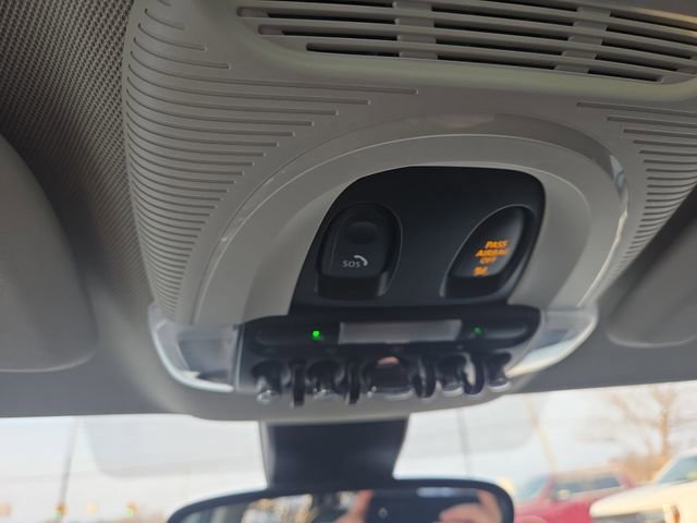 Used 2019 MINI Cooper Countryman S w/ Premium Package image 31