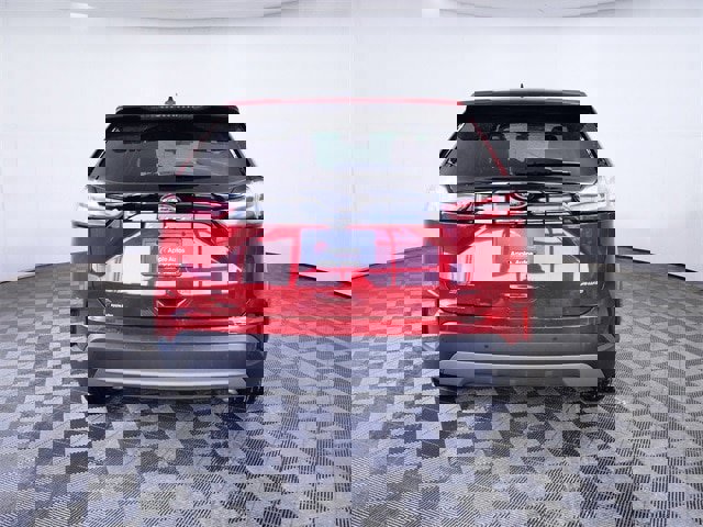 Certified 2023 Ford Edge SEL w/ Convenience Package image 3