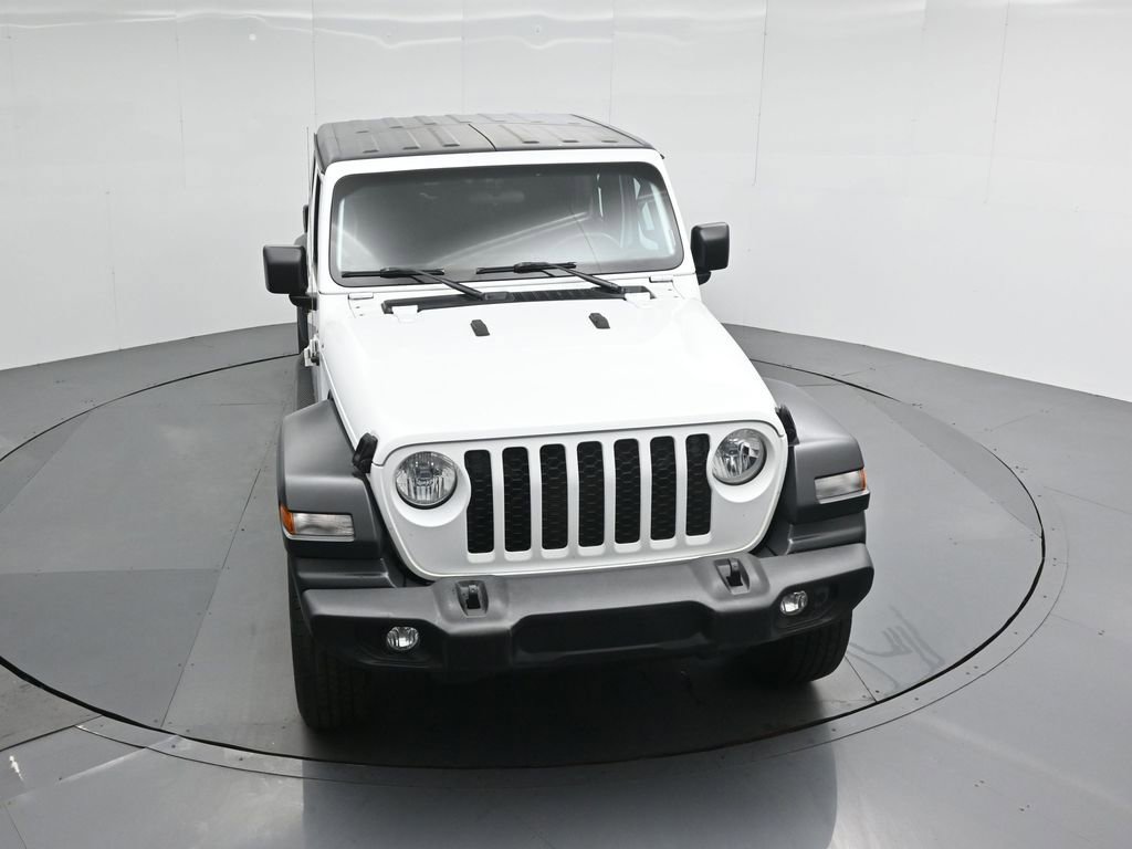 Used 2020 Jeep Gladiator Sport image 34