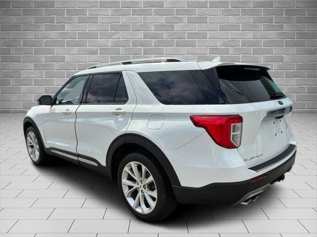 Certified 2023 Ford Explorer Platinum w/ Technology Package AWD/4WD image 8