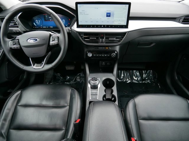 Certified 2024 Ford Escape Platinum AWD/4WD image 13