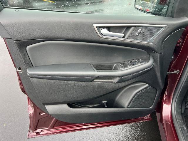 Certified 2024 Ford Edge SEL w/ Convenience Package image 12