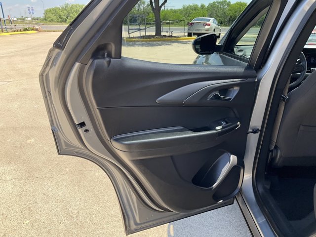 Used 2025 Chevrolet TrailBlazer LT AWD/4WD image 10