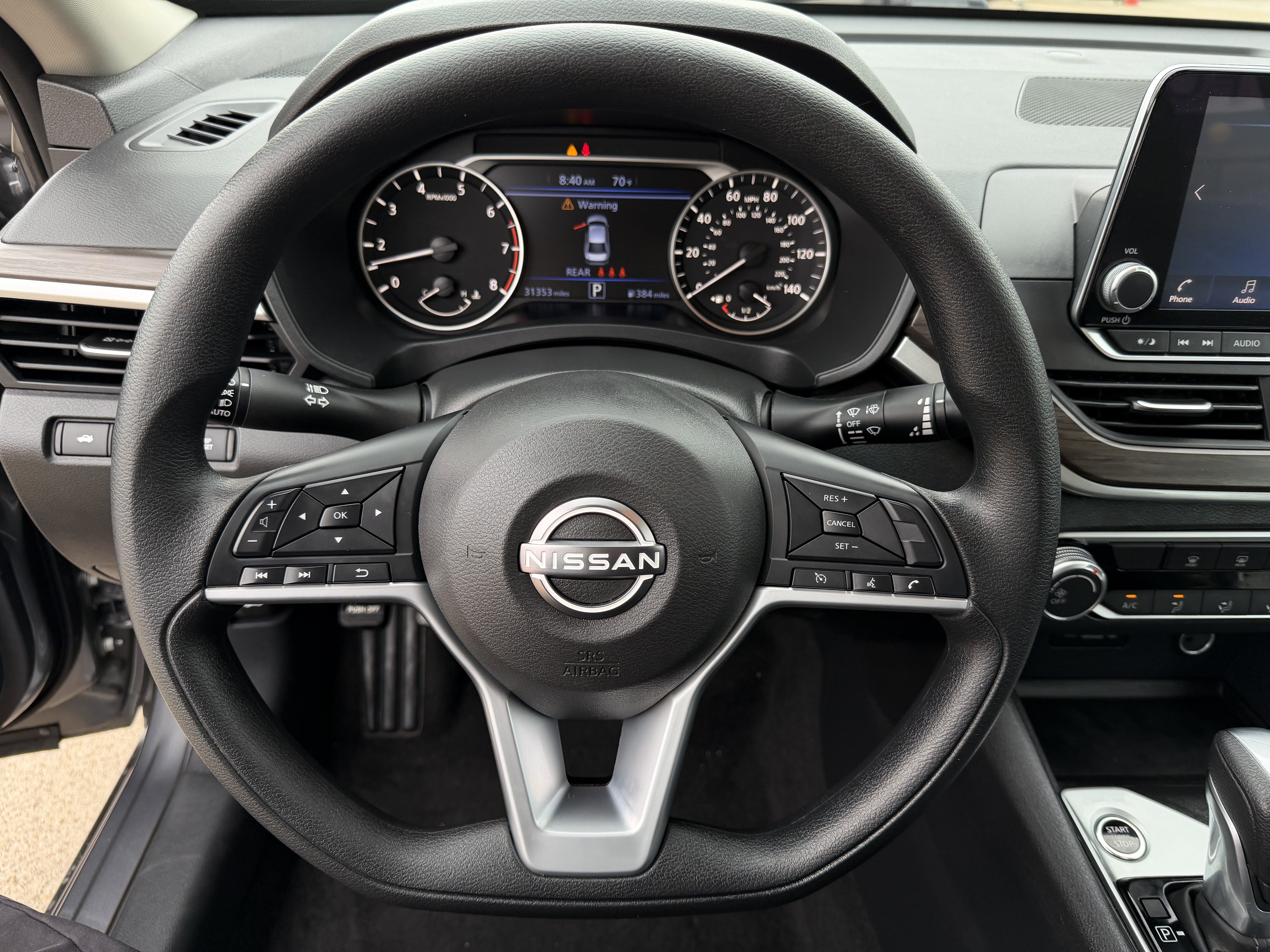 Used 2025 Nissan Altima 2.5 SV FWD image 17