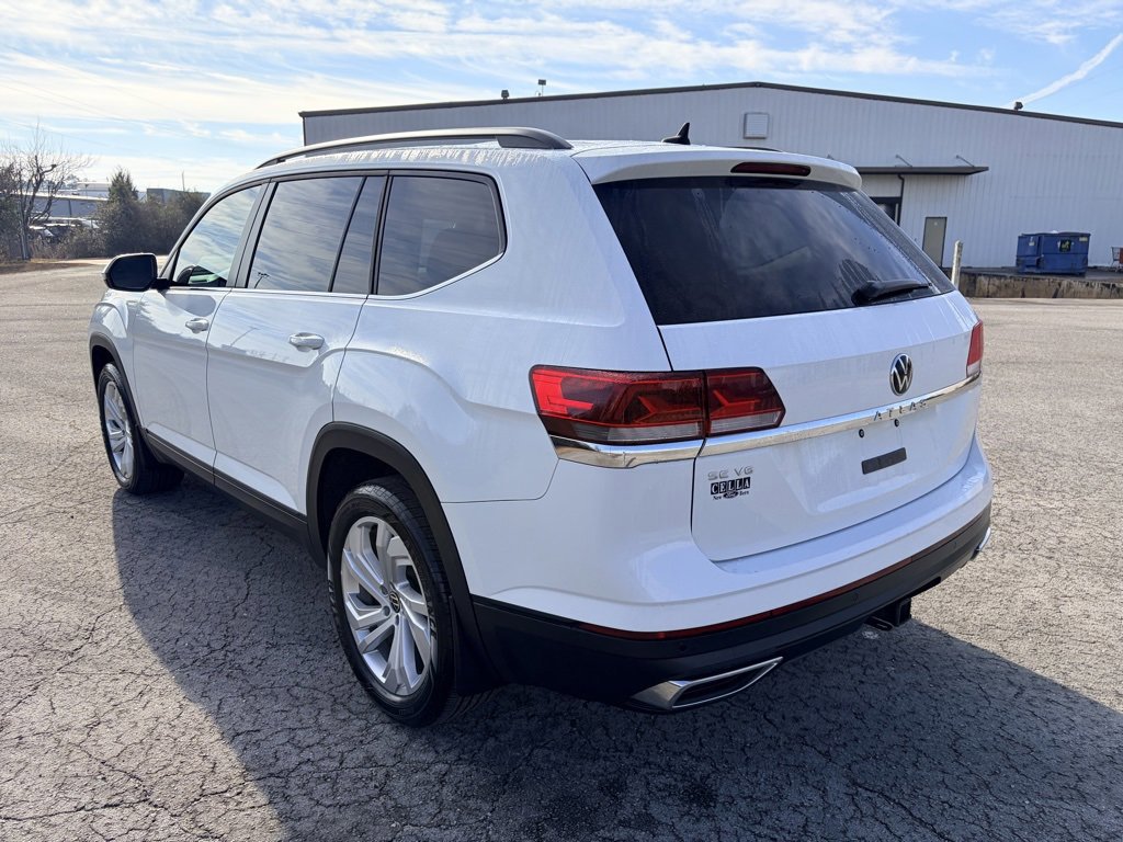 Used 2021 Volkswagen Atlas SE w/ Panoramic Sunroof Package image 2