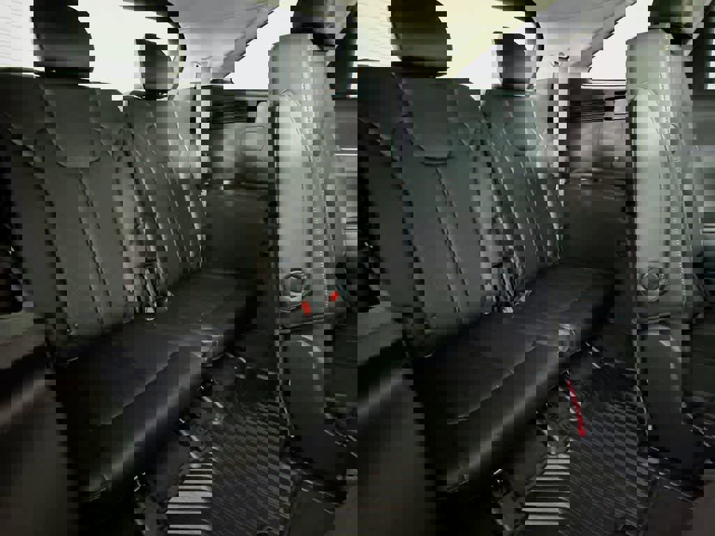 Used 2023 Kia Sorento EX w/ Panoramic Sunroof Package image 33