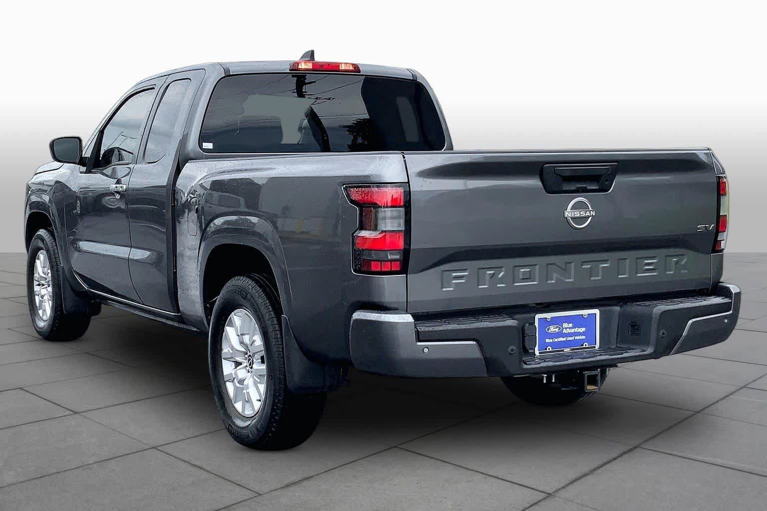 Used 2022 Nissan Frontier SV w/ Technology Package RWD image 12