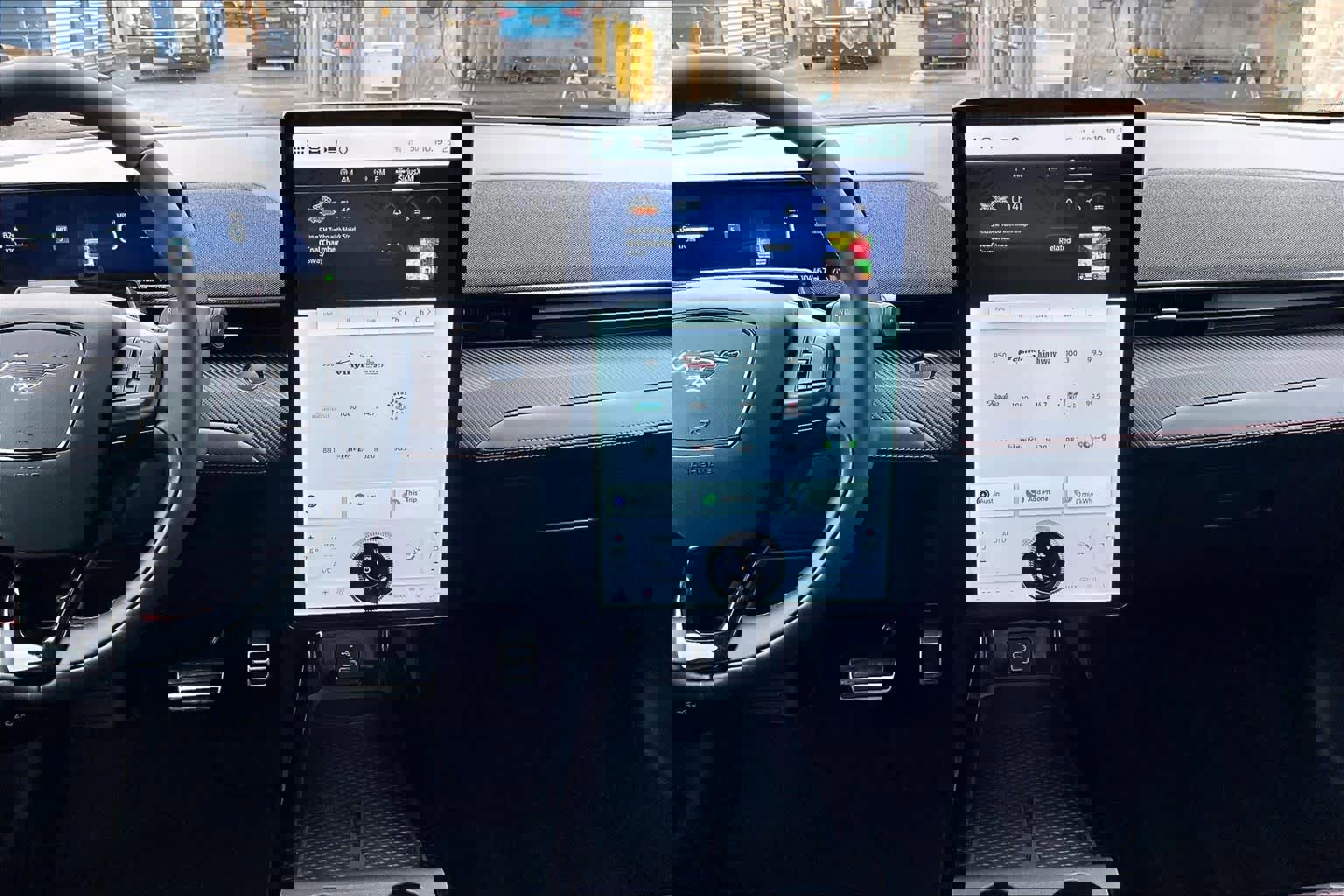 Certified 2025 Ford Mustang Mach-E Premium w/ Sport Appearance Package image 9