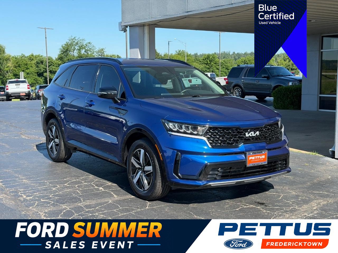Used 2023 Kia Sorento S