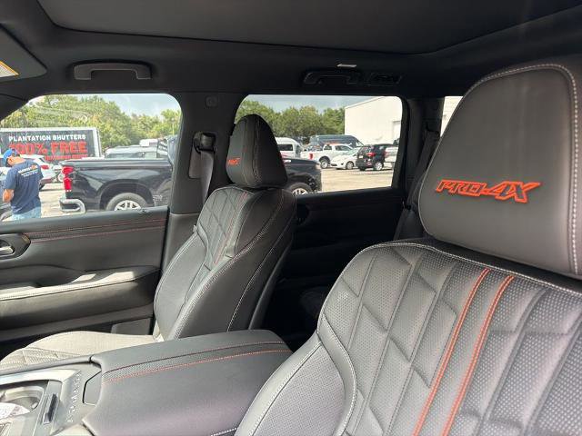 Used 2025 Nissan Armada PRO-4X w/ Pro-4X Premium Package AWD/4WD image 10