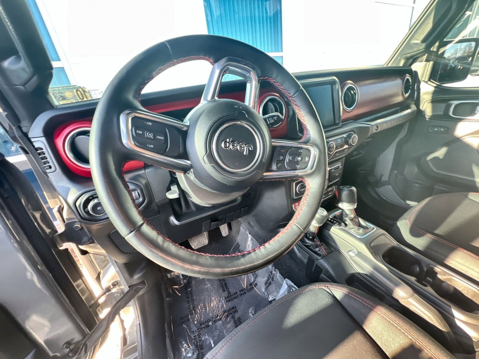 Used 2023 Jeep Wrangler Unlimited Rubicon w/ Steel Bumper Group image 16