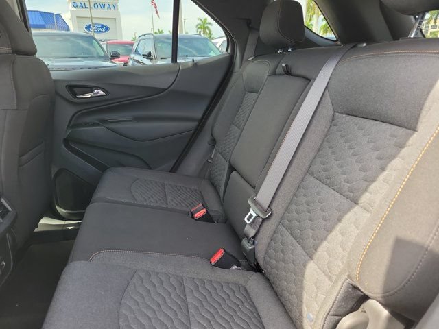 Used 2021 Chevrolet Equinox LT AWD/4WD image 18