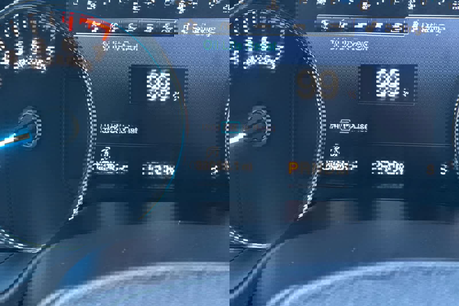 Certified 2019 Ford F150 Lariat w/ Equipment Group 502A Luxury image 25