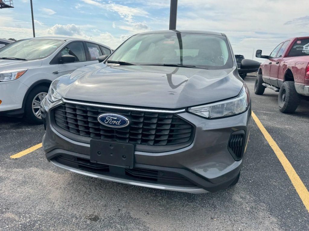 Certified 2023 Ford Escape Active AWD/4WD image 5