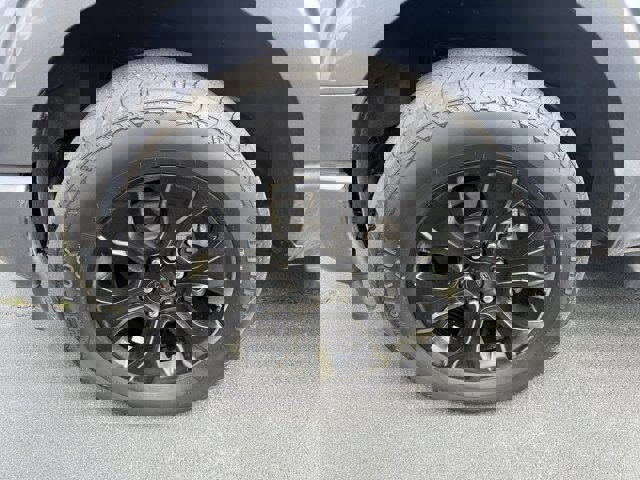 Certified 2023 Ford F150 Lariat w/ Equipment Group 502A High image 6