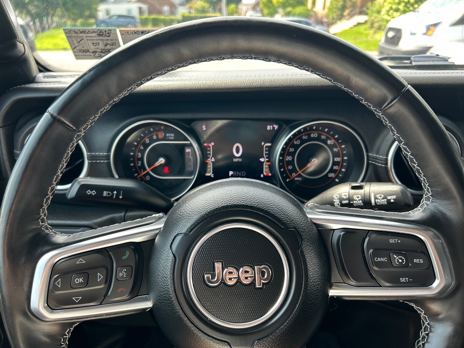 Used 2022 Jeep Wrangler Unlimited Sahara w/ Cold Weather Group AWD/4WD image 22