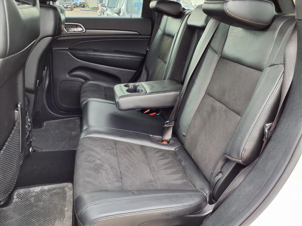 Used 2020 Jeep Grand Cherokee Altitude image 25