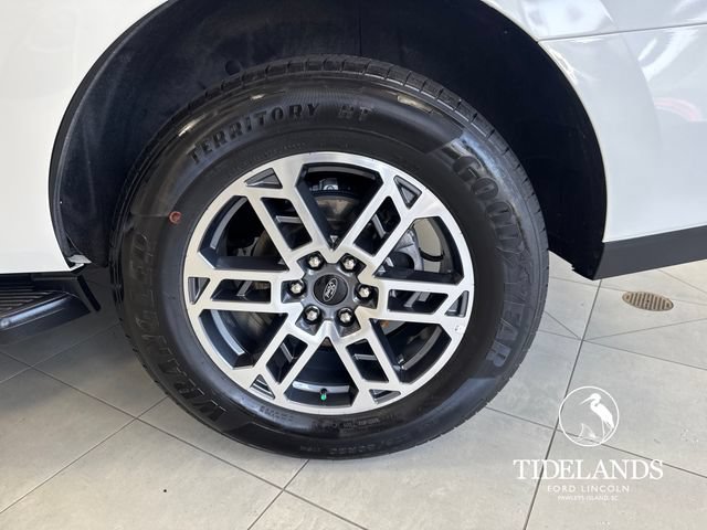 Certified 2025 Ford Expedition Active RWD image 33