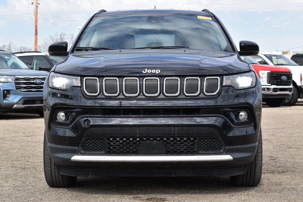 Used 2022 Jeep Compass Limited image 2