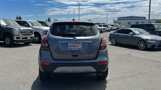 Used 2020 Buick Encore Preferred w/ Safety Package FWD image 4