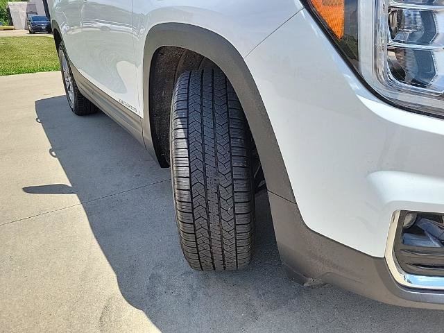 Used 2023 GMC Terrain SLT FWD image 16