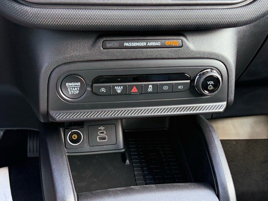 Certified 2025 Ford Bronco Sport Outer Banks AWD/4WD image 19