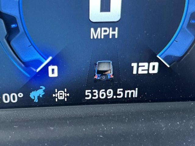 Certified 2025 Ford Bronco Heritage Edition AWD/4WD image 39