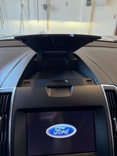 Certified 2019 Ford Edge Titanium w/ Equipment Group 301A image 19