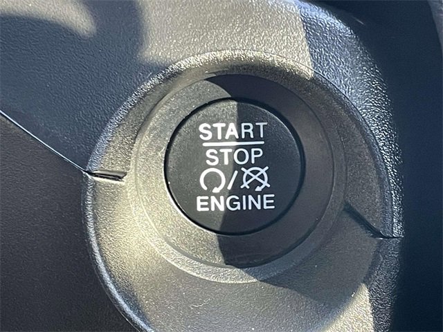 Used 2019 Jeep Compass Latitude image 18