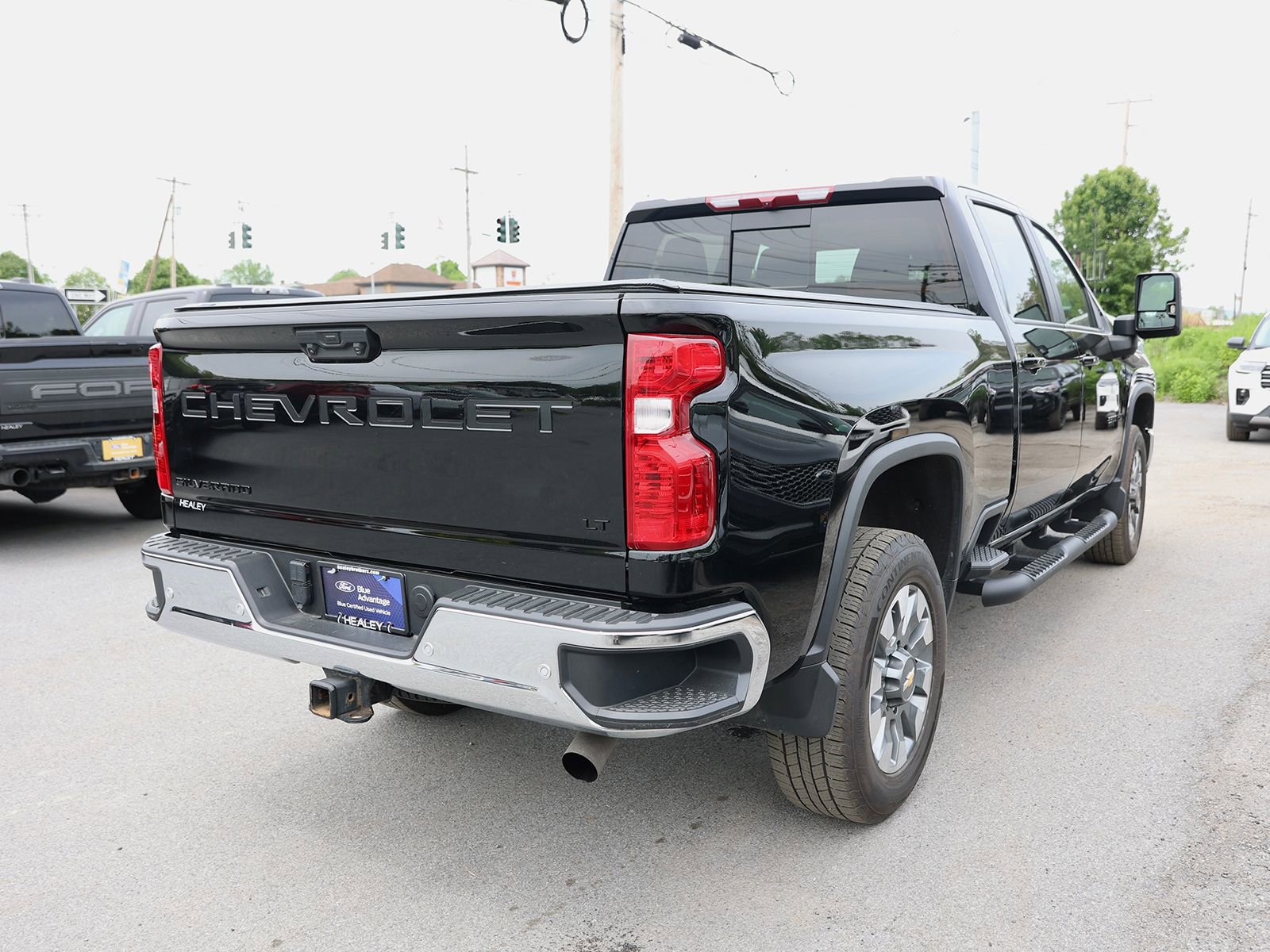 Used 2025 Chevrolet Silverado 2500 LT w/ All Star Edition AWD/4WD image 7