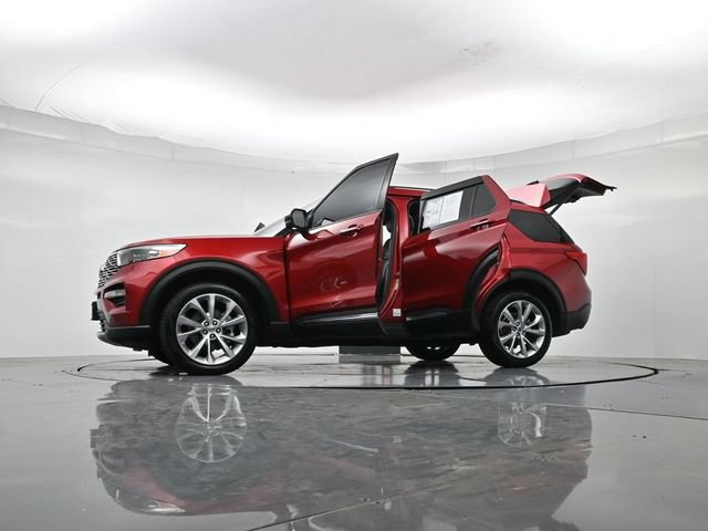 Certified 2021 Ford Explorer Platinum w/ Equipment Group 601A AWD/4WD image 56