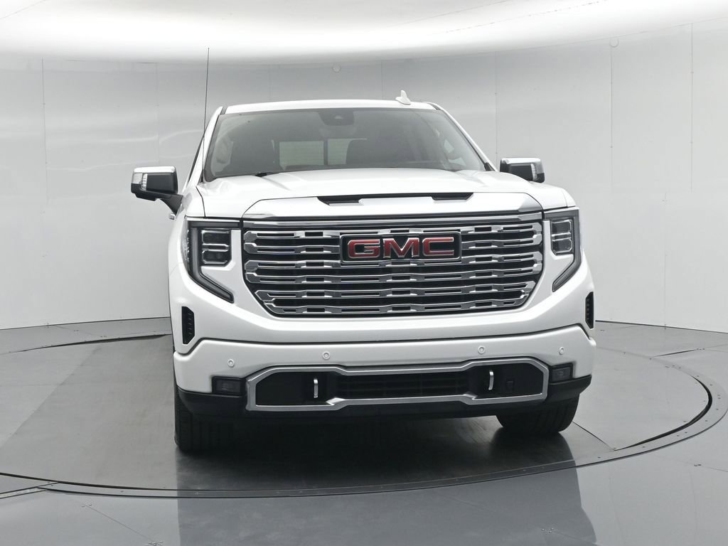 Used 2024 GMC Sierra 1500 Denali w/ Denali Reserve Package AWD/4WD image 26
