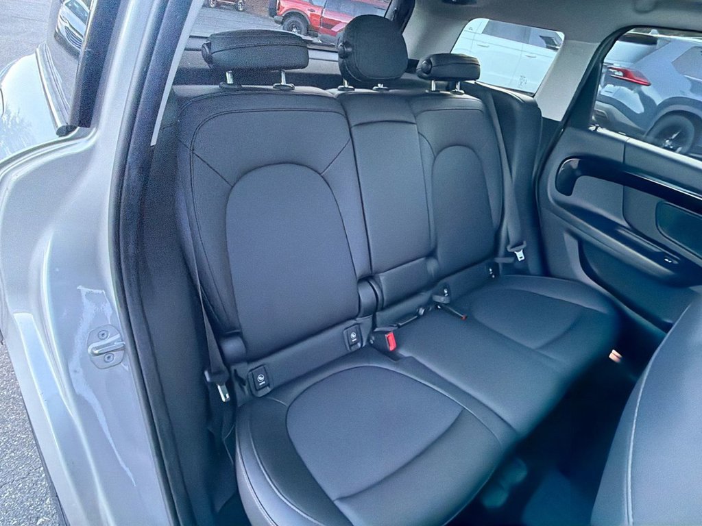 Used 2023 MINI Cooper Countryman S FWD image 29