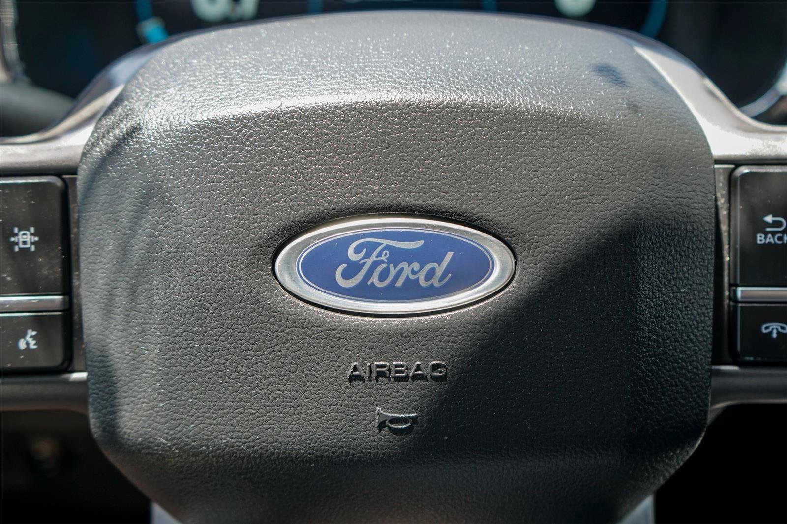 Certified 2022 Ford F150 Lariat AWD/4WD image 16