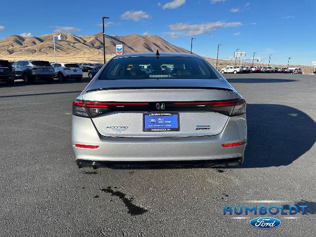 Used 2023 Honda Accord Sport image 4